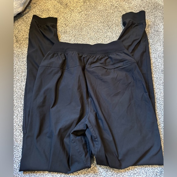 Lululemon ABC Jogger - Picture 3 of 4